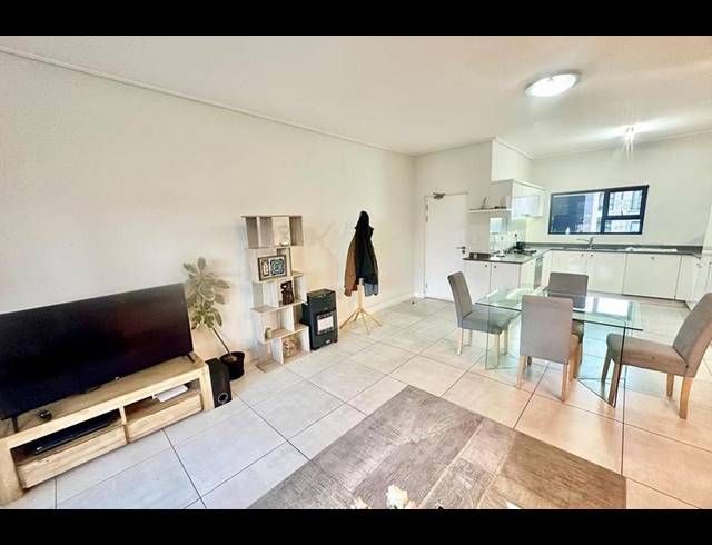 2 BEDROOM APARTMENT FOR SALE IN THE POLOFIELDS